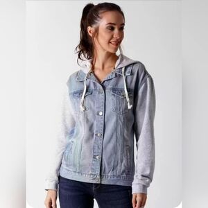 Forever 21 Denim Jacket Size S Small Jean Coat Button Up Down Hood Hoodie Top